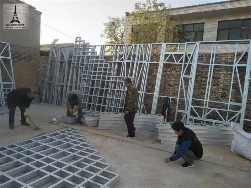 1740792585257218.jpg 輕鋼別墅05.jpg