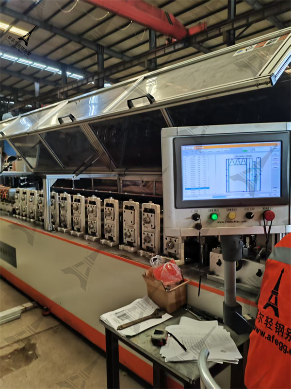 1744596074282108.jpg 輕鋼別墅廠家01_副本.jpg