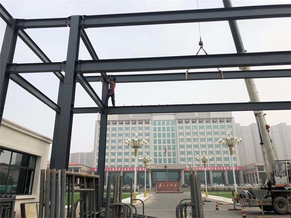 1745045558502923.jpg 鋼結構別墅18.jpg