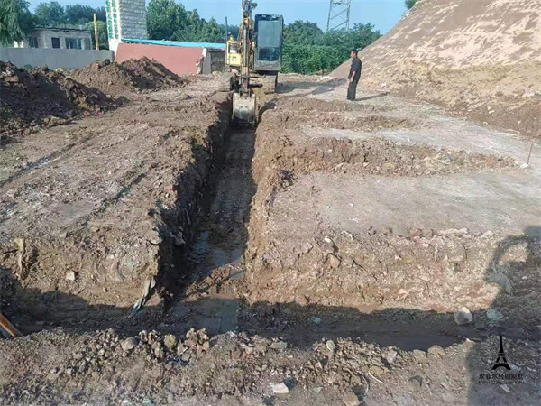 1745287177113550.jpg 鋼結(jié)構(gòu)別墅21.jpg